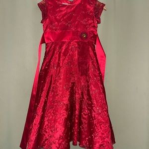 Bonnie Jean girls elegant mesh red embroidery dress.  Size 8.
